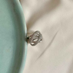 انگشتر طرح جواهر برند Toke