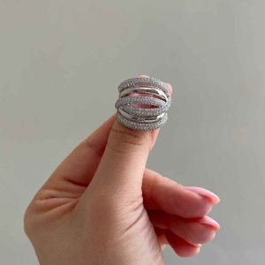 انگشتر طرح جواهر برند Toke