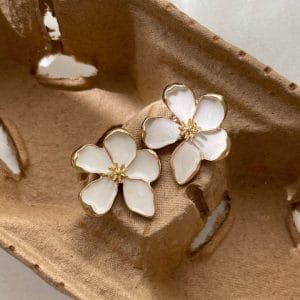 گوشواره گل میناکاری