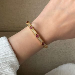 بنگل ونکلیف صورتی طرح طلا