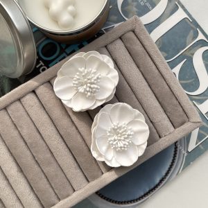 گوشواره گل پارچه ای